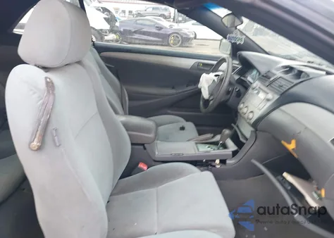 2004 Toyota Camry Solara Se z USA, uszkodzony, nr VIN 4T1FA38P04U030992